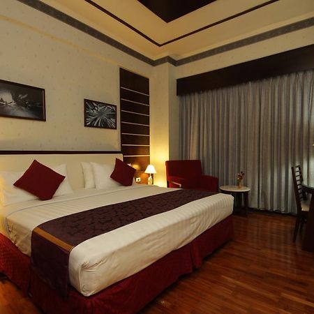 Hotel Maharadja Cakarta Dış mekan fotoğraf