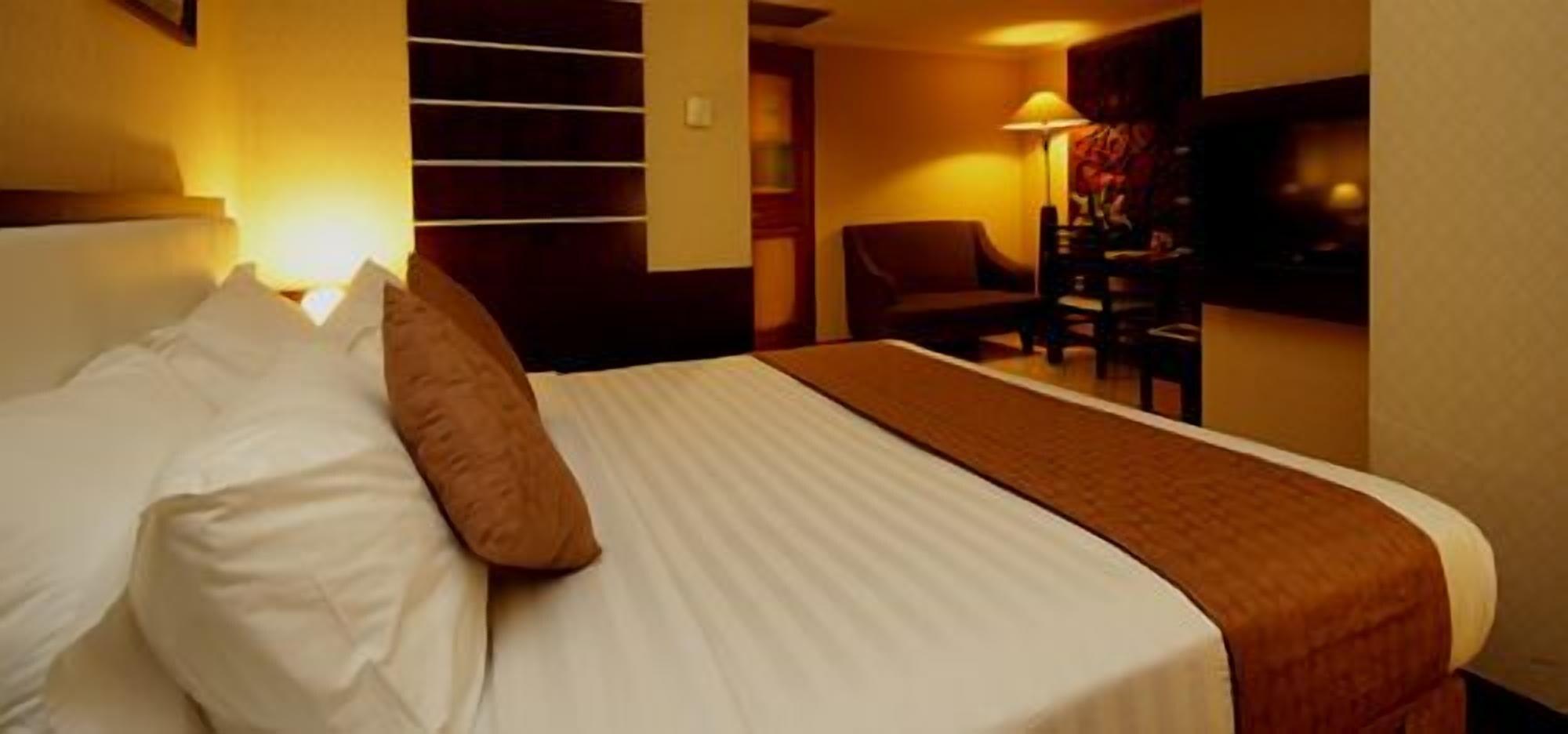 Hotel Maharadja Cakarta Dış mekan fotoğraf