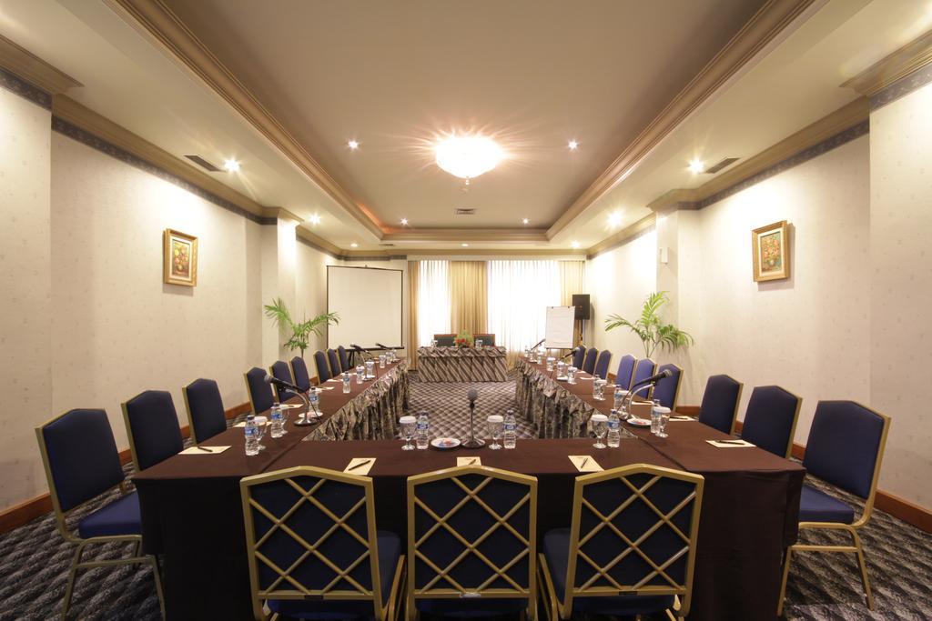 Hotel Maharadja Cakarta Dış mekan fotoğraf
