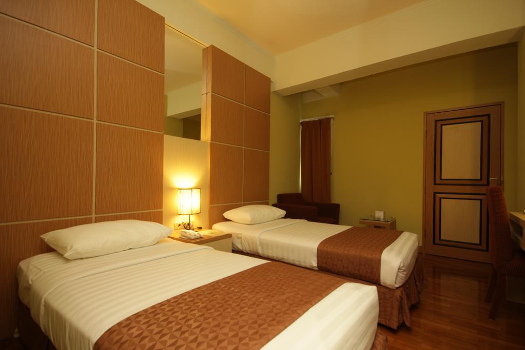 Hotel Maharadja Cakarta Dış mekan fotoğraf