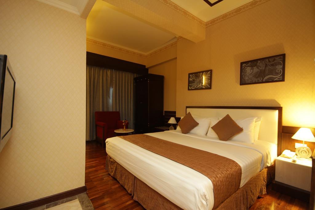 Hotel Maharadja Cakarta Dış mekan fotoğraf